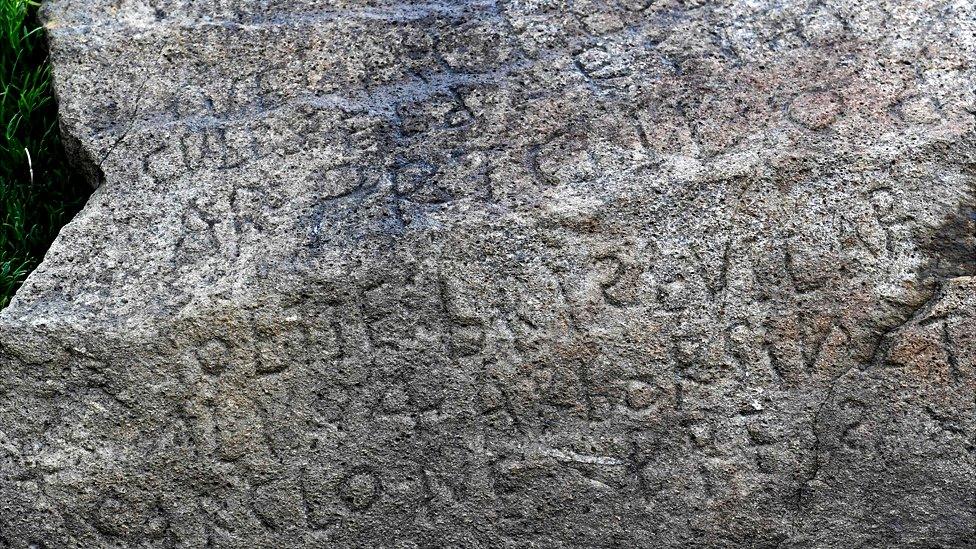 Mystery inscription on rock in the Brittany village of Plougastel-Daoulas, 7 May 19