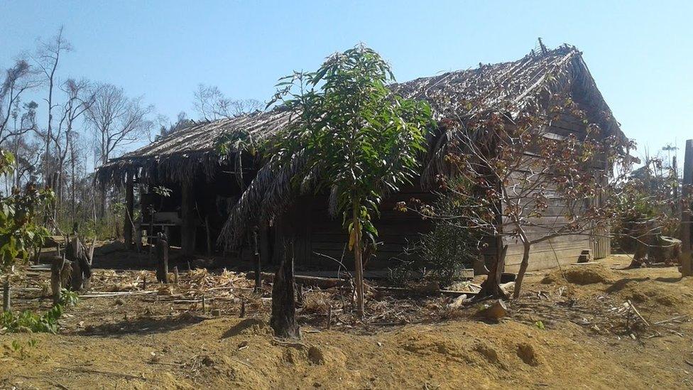 Wooden shack belonging to Eidi and Romildo