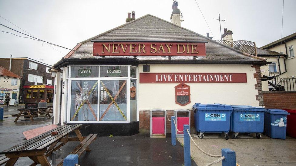 Never Say Die pub