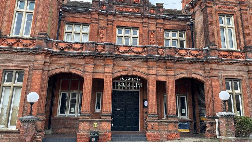 The front of the Ipswich Museum building