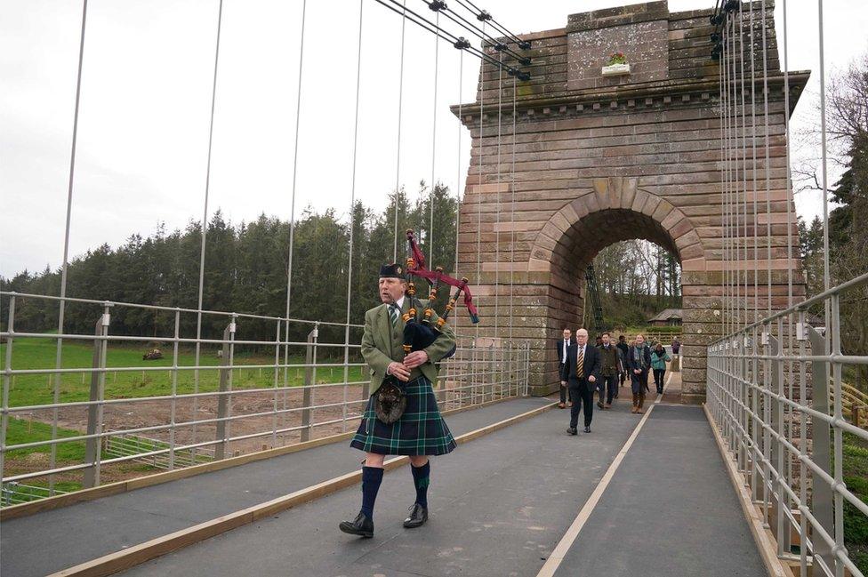 The opening of the bridge