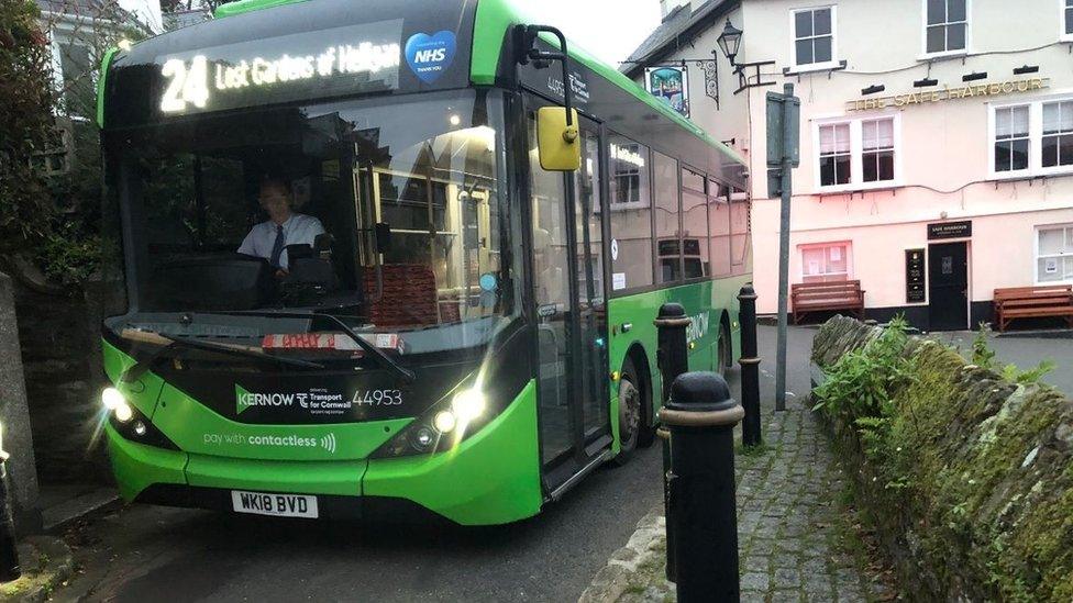 Bus in Fowey