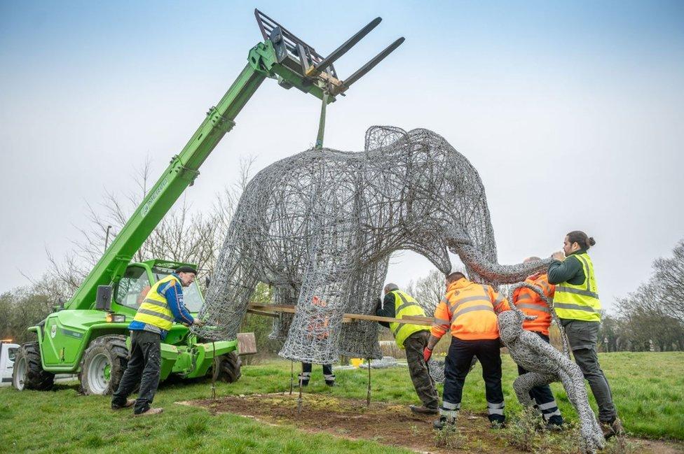 Rosie the Elephant returned to roundabout