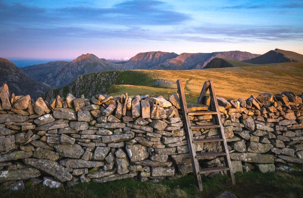 Carnedd Y Filiast to the Glyders Sunset