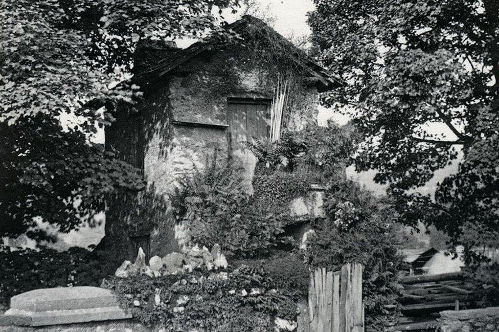 Bridge House, photograph, 1880s, by Herbert Bell