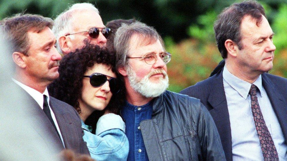 Bob Ballantyne (centre) and his wife Pat