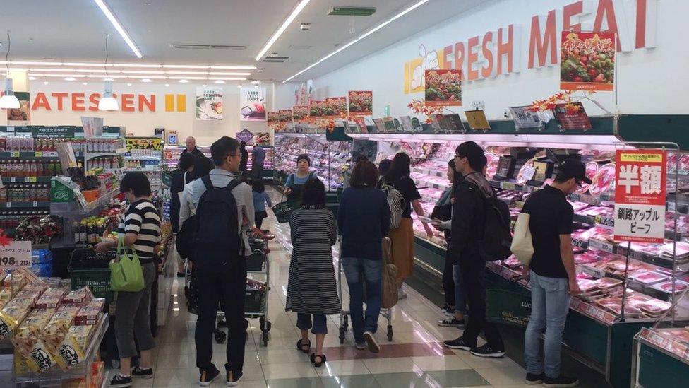 Supermarket in Hokkaido after the warning