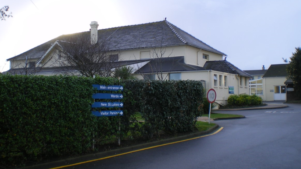 General view of the hospital