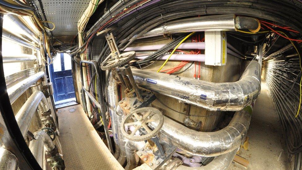 Heating pipes and cable runs at Buckingham Palace