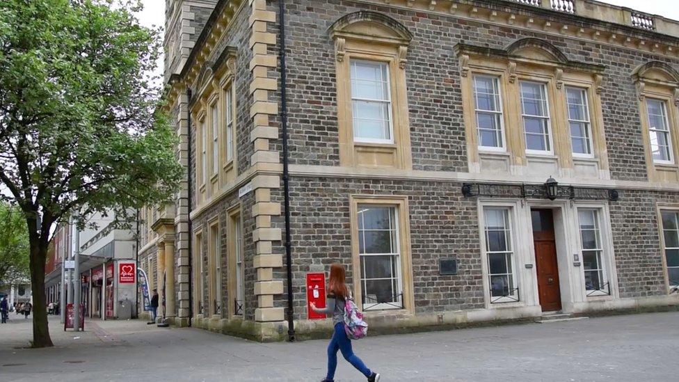 Llanelli Library