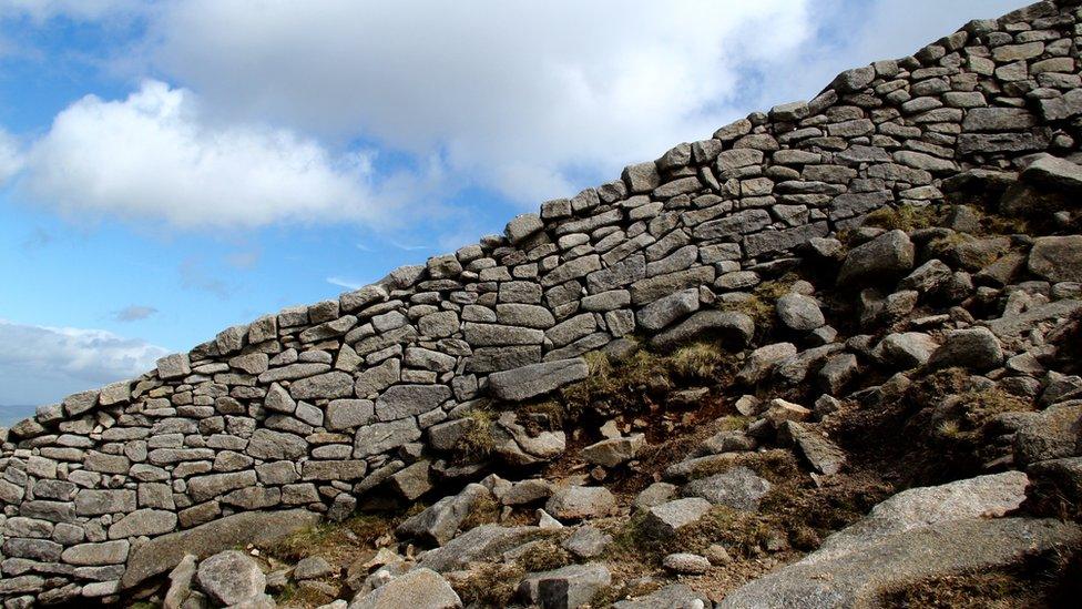 The Mourne wall on Slieve Bearnagh