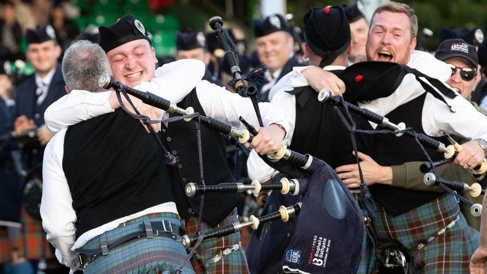 Boghall and Bathgate Caledonia pipe band