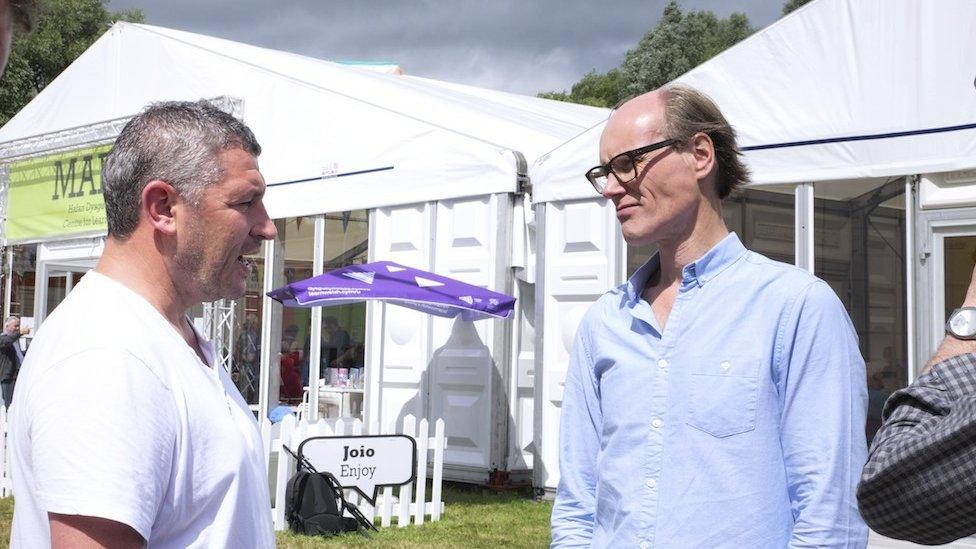 Osian Roberts and Will Gompertz