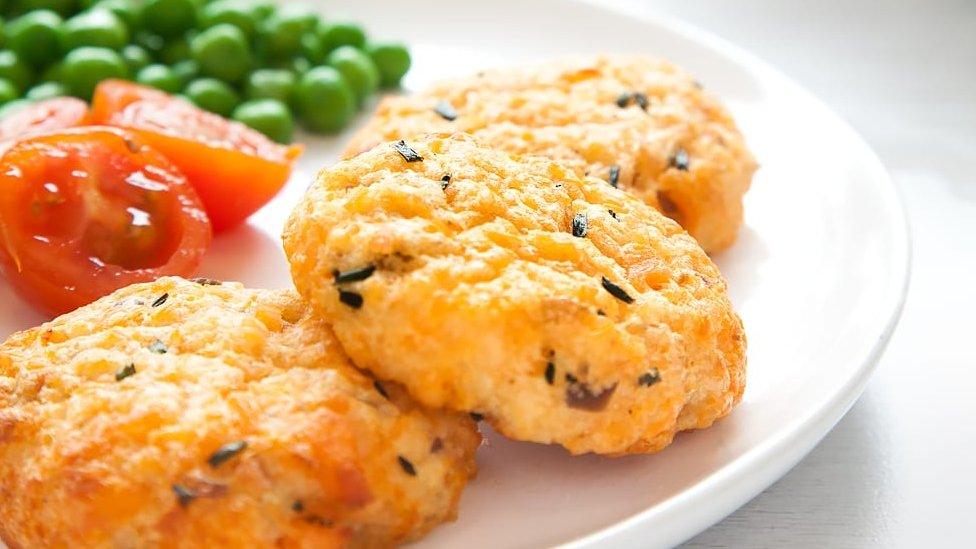 Salmon fishcakes