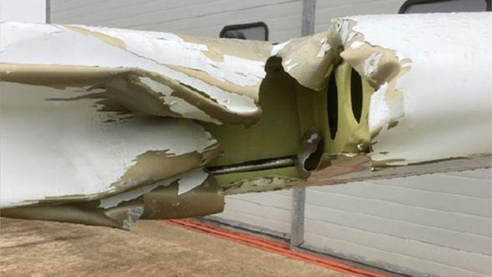 Aircraft wing damage