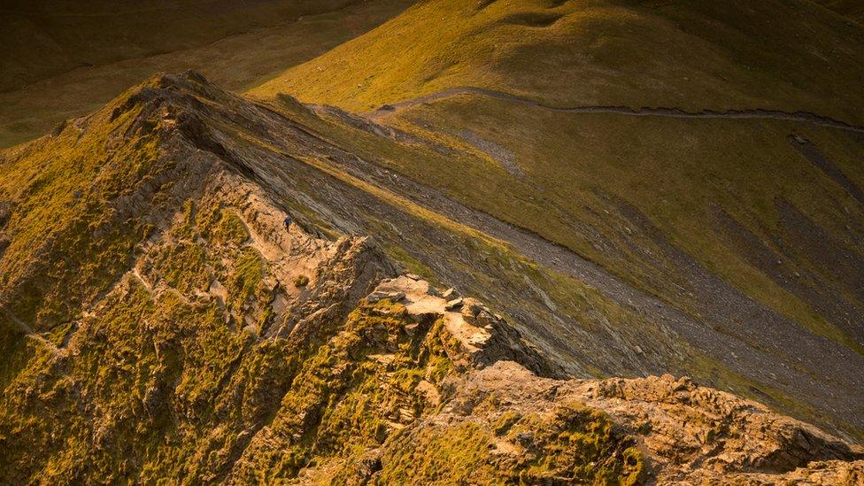 A lone walker on Sharp Edge