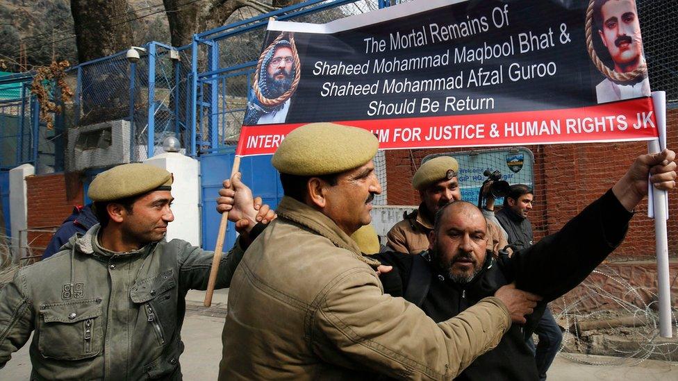 Indian policemen detain Human Rights activist Mohammed Ahsan Untoo as he tries to march towards the office of United Nations Military Observers Group in India and Pakistan (UNMOGIP) to present a memorandum demanding the return of Muhammad Afzal Guru"s mortal remains, in Srinagar, the summer capital of Indian Kashmir, 09 February 2016