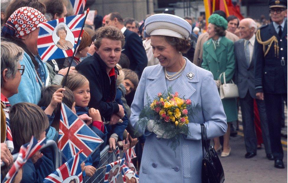 Queen Elizabeth ll greets the public during a Silver Jubilee walkabout in January 1977 in London