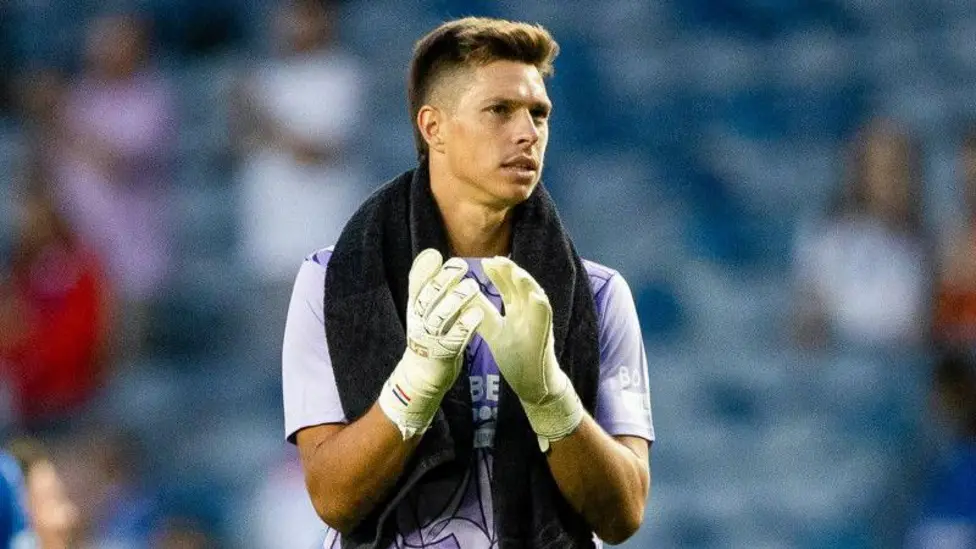 Pandur joined Rangers after Hull planned new number one