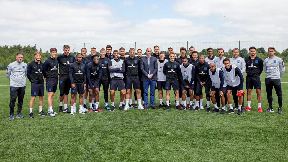 England national football team with Prince William