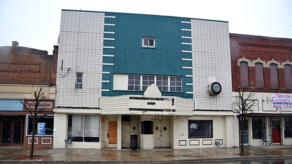 The Lincoln theatre, in Bessemer, Alabama today