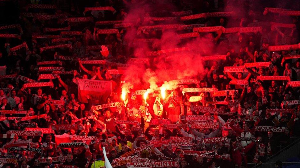 Fans of Poland light flares