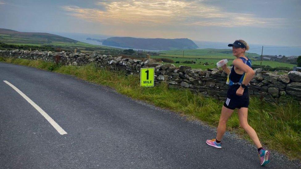 Lorna Gleave in the last mile of the End to End race