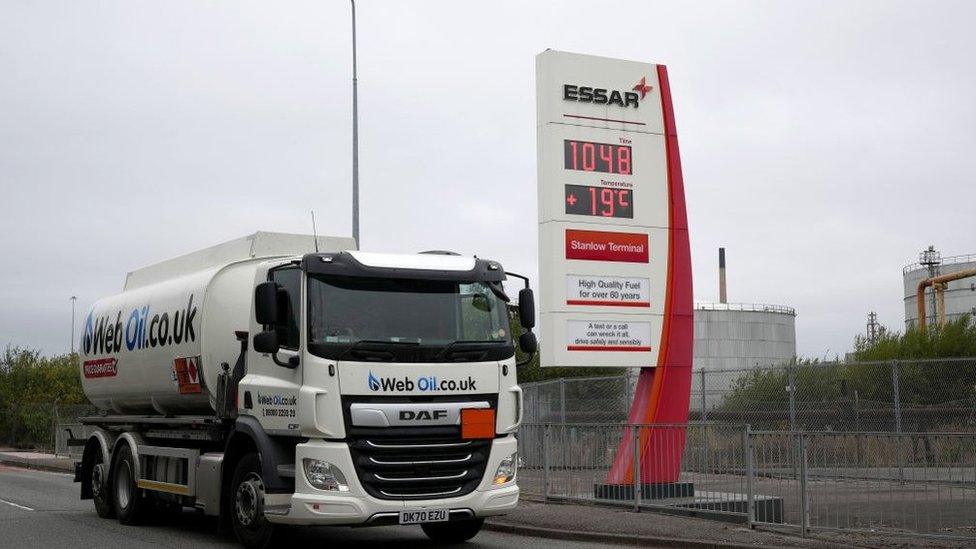 lorry-at-petrol-station