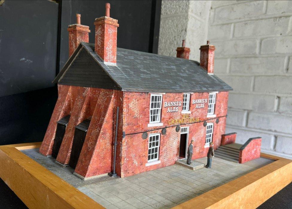 The Crooked House model