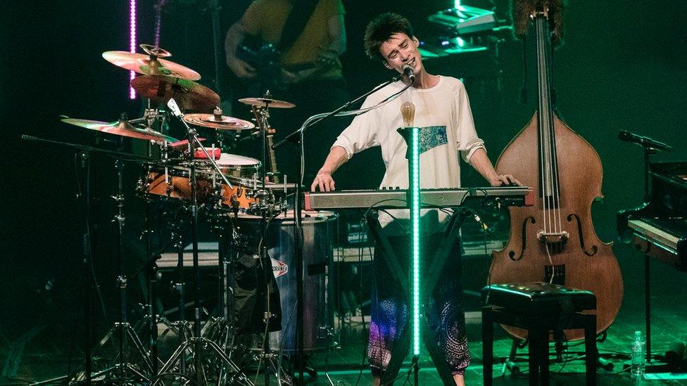 Jacob Collier on tour in Brazil