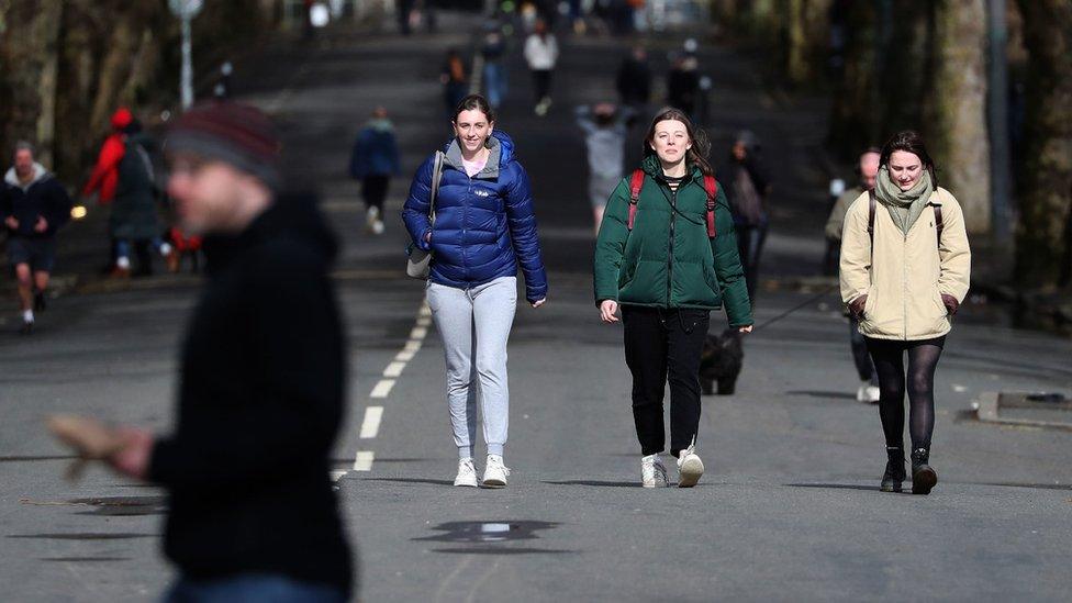 People in Kelvin Way, Glasgow