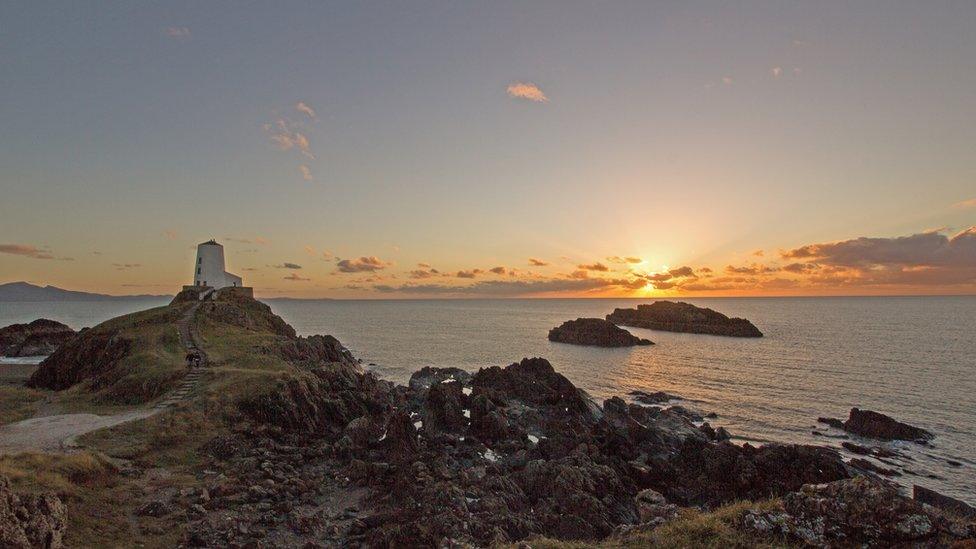 Sunset at Llanddwyn Island, taken by Gareth Thompson