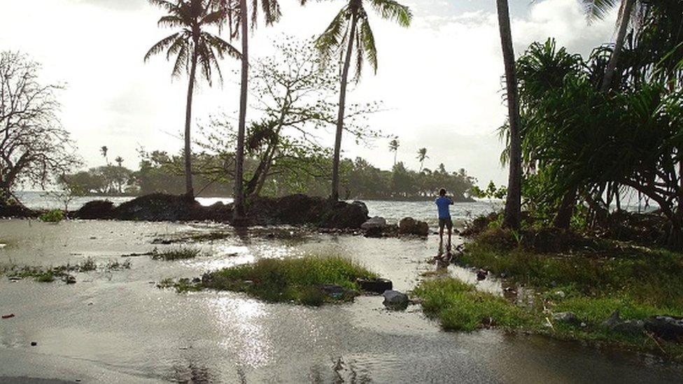 The Marshall Islands (09 March 2016)