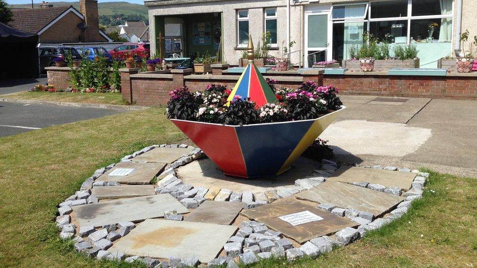 Community art garden