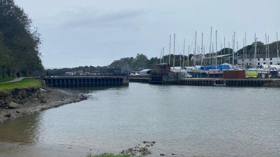 Lighterage Quay and Boscawen Park