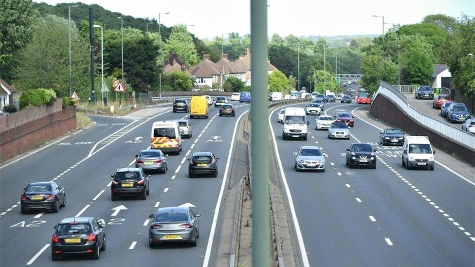 Traffic on the A2 leaving London