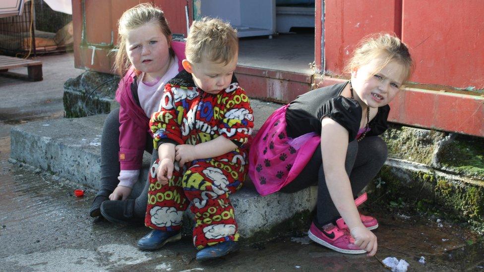 (left-right) Shania McDonagh, Bernard McDonagh and Savannah O'Donnell