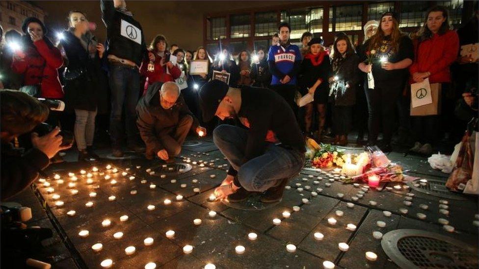 Candlelit vigil held in Manchester