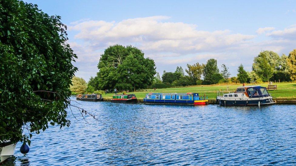 Canal boats, Abingdon