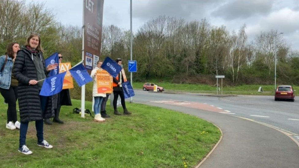 Doctors on picket line