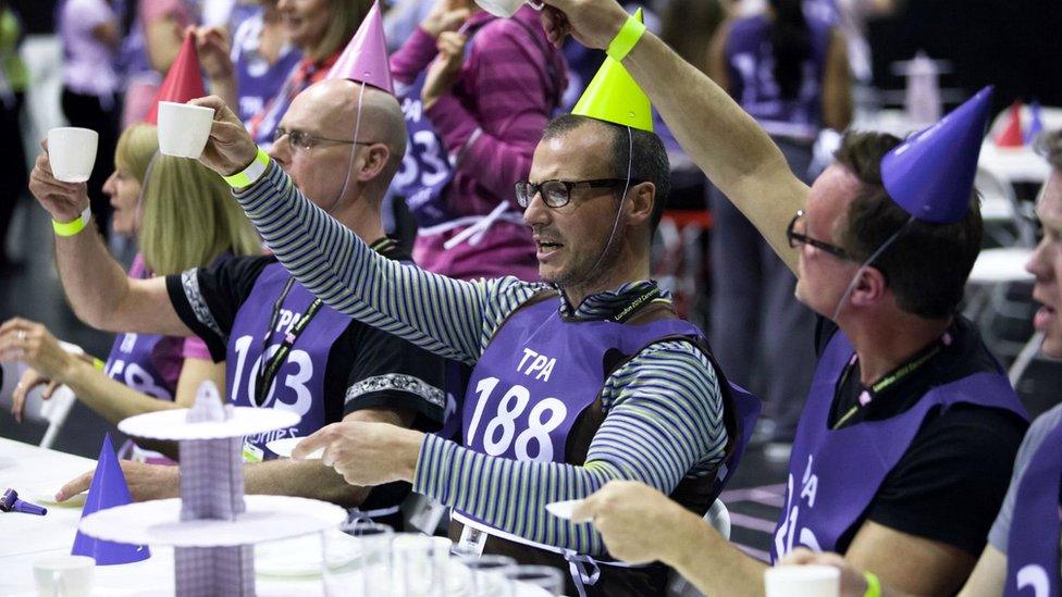 Volunteers rehearse Olympics ceremony