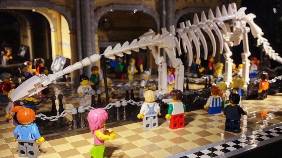 Lego-dinosaur-exhibition-norwich