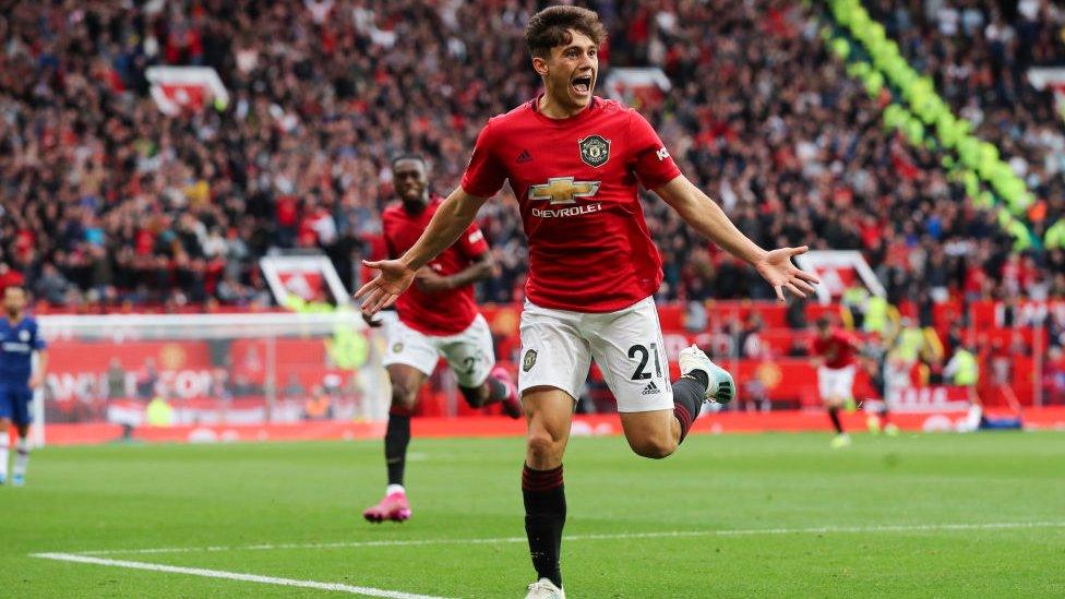 Daniel-James-celebrates-scoring-for-Manchester-United.