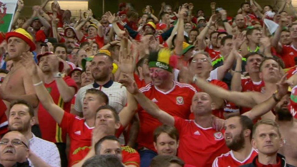 Welsh fans