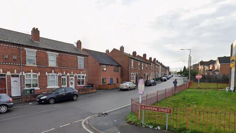 general view of hospital street junction with gladstone street