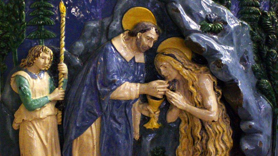 Mary Magdalene receiving her last Communion, by Andrea Della Robbia