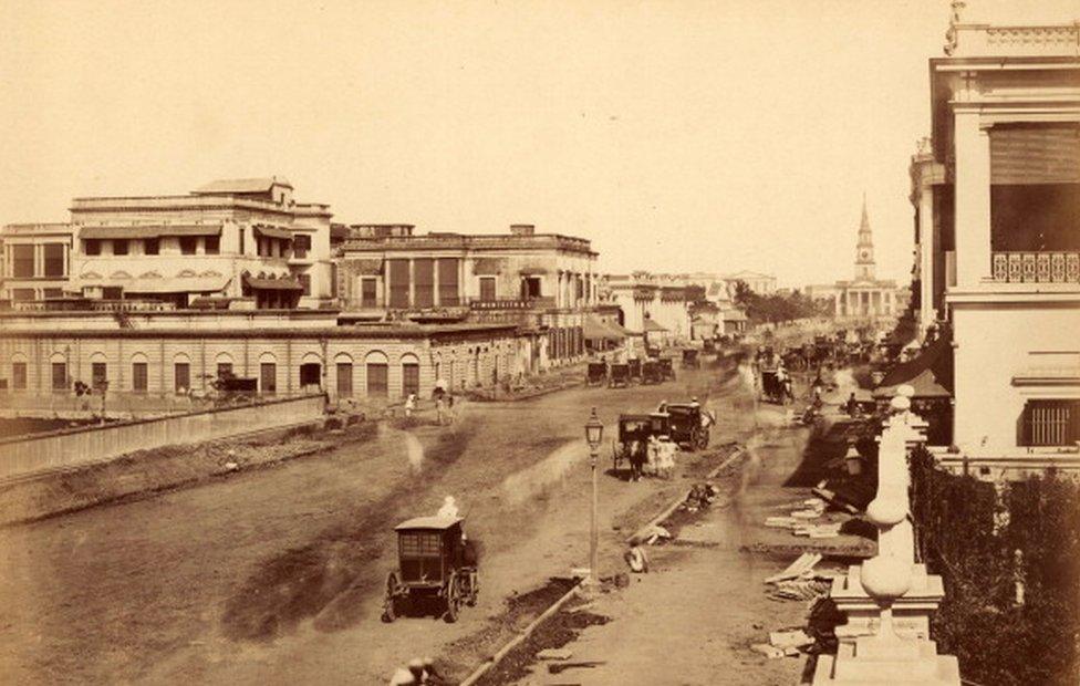 A pavement under construction in Calcutta, circa 1880.