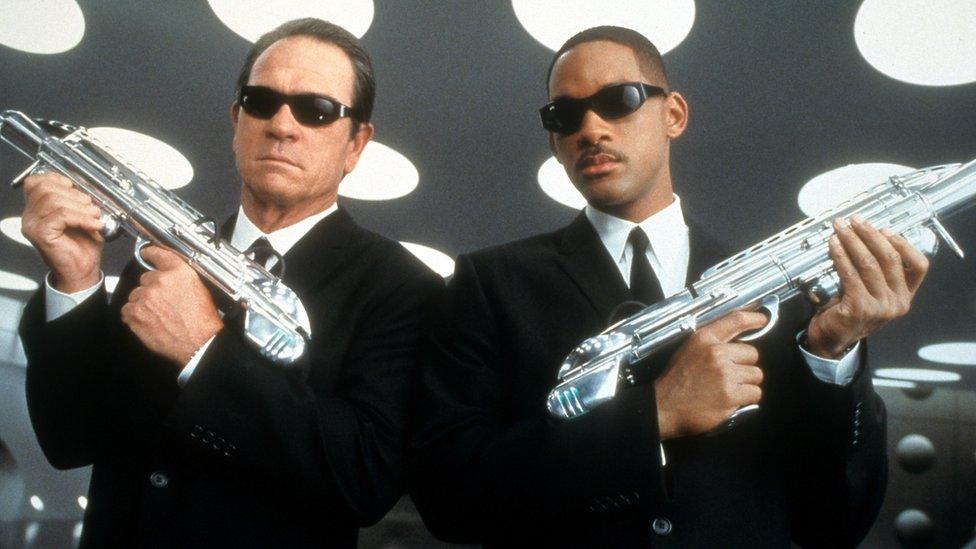 Tommy Lee Jones and Will Smith in a still from Men In Black II in 2002