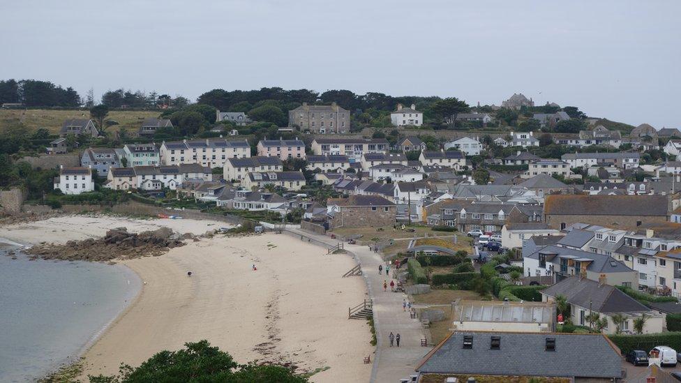 Porthcressa Beach