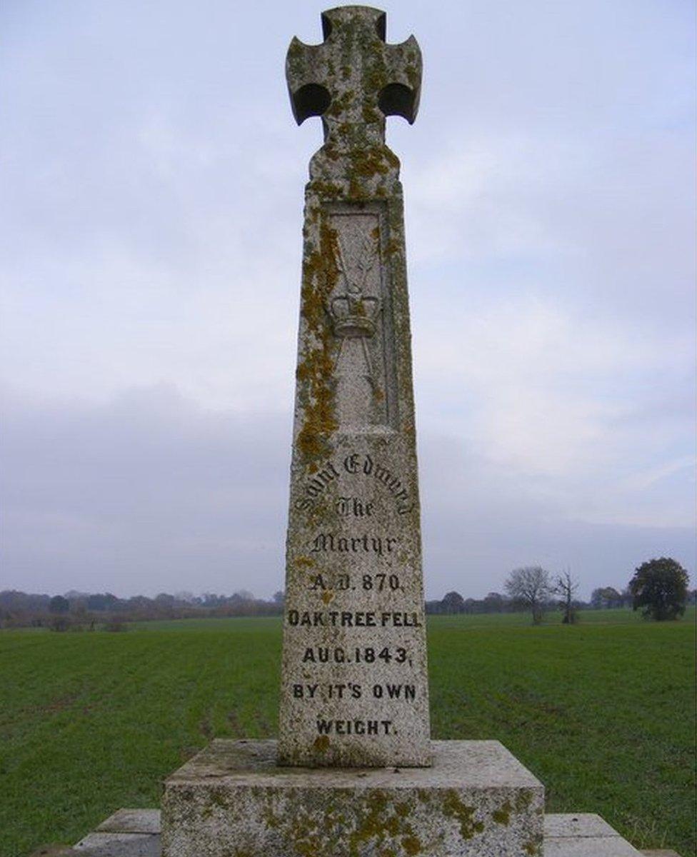 St Edmund monument